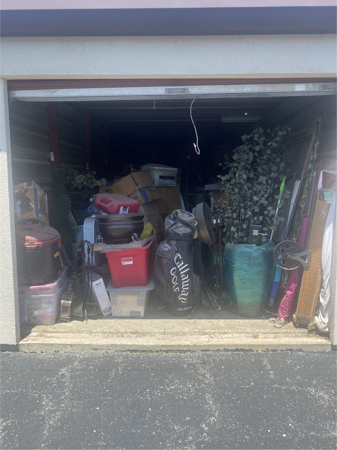 10 x 50 storage unit in Overland Park, KS