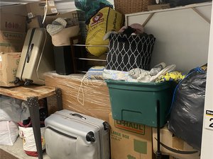5 x 10 storage unit in Overland Park, KS