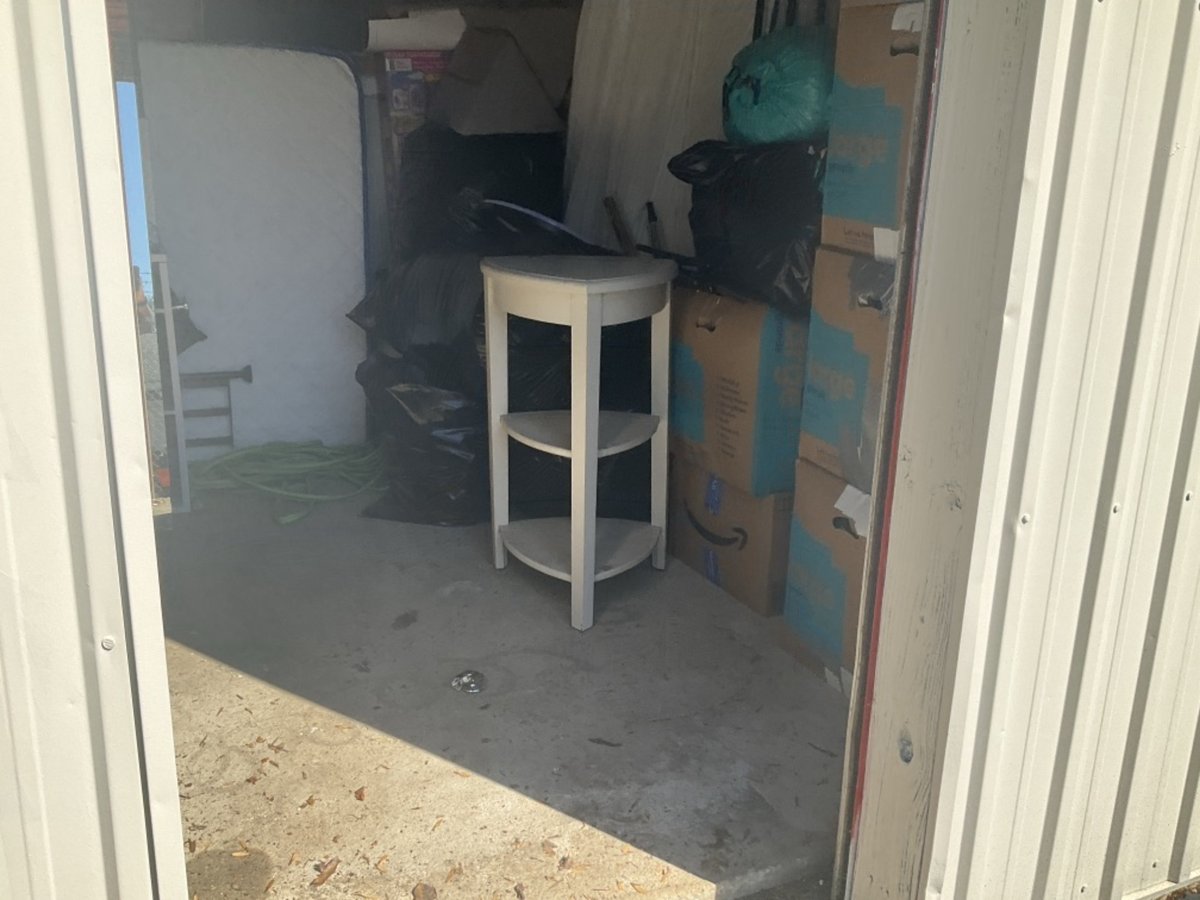10 x 10 storage unit in Greensboro, NC