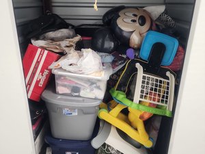 5 x 5 storage unit in Tampa, FL