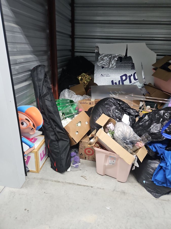 10 x 10 storage unit in Wilson, NC