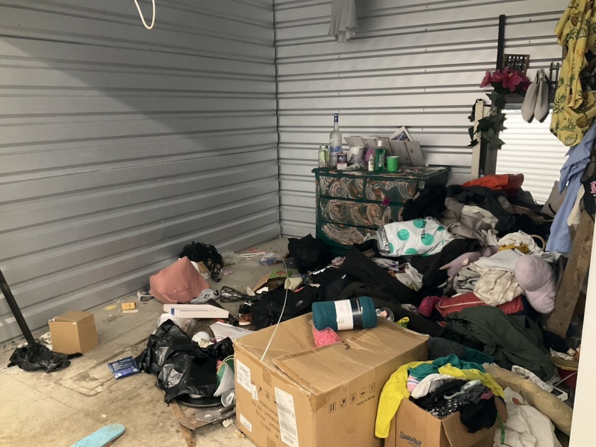 10 x 10 storage unit in Greensboro, NC