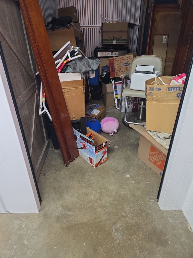 9 x 10 storage unit in Raleigh, NC
