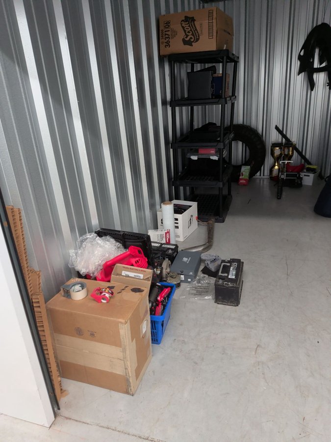 10 x 15 storage unit in Hampstead, NH