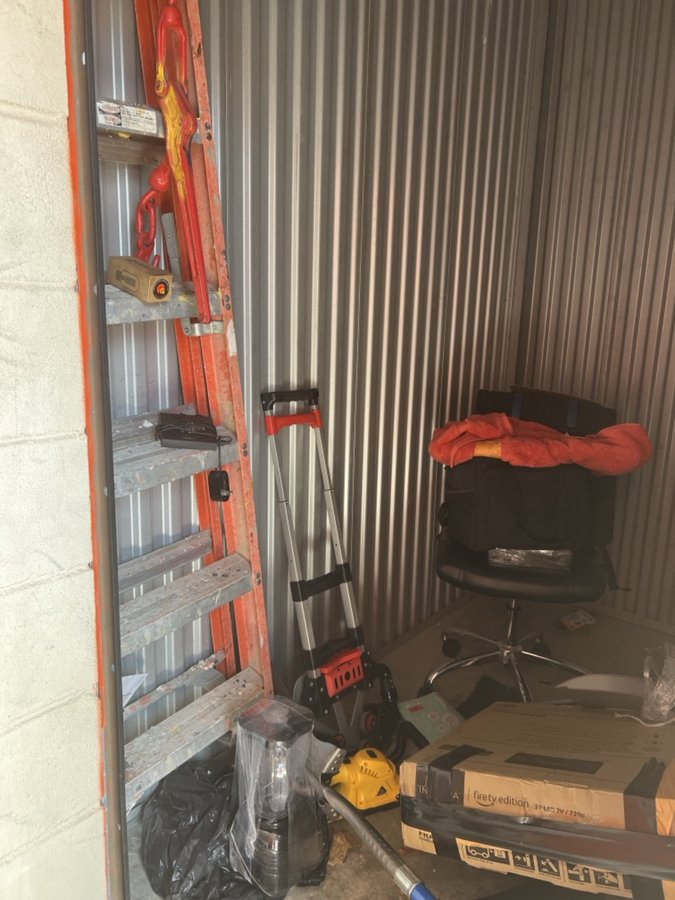 5 x 5 storage unit in Austin, TX