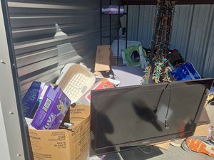 10 x 10 storage unit in Wilson, NC