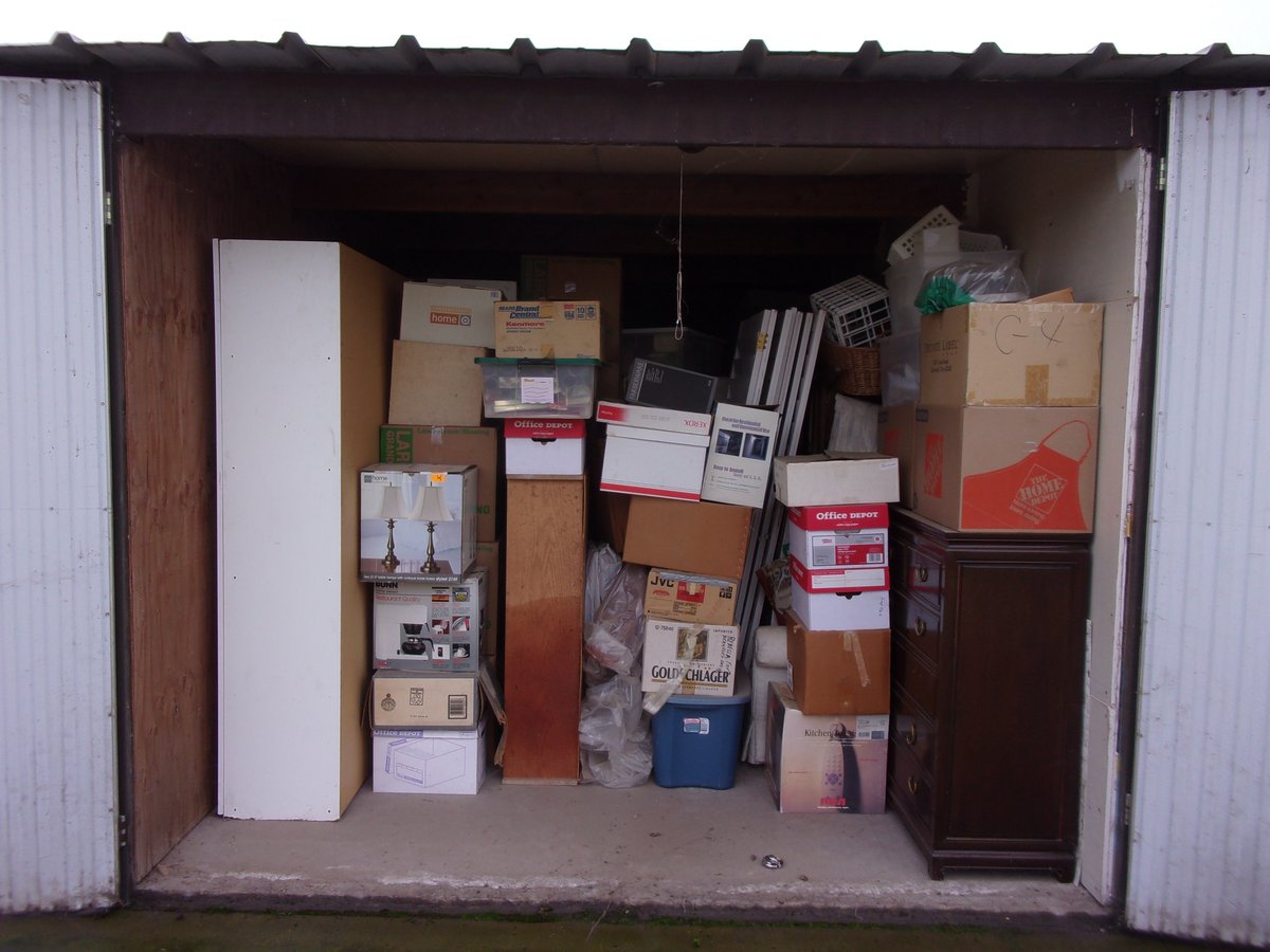 10 x 20 storage unit in Modesto, CA