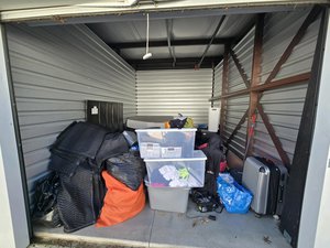 10 x 15 storage unit in Morrisville, PA