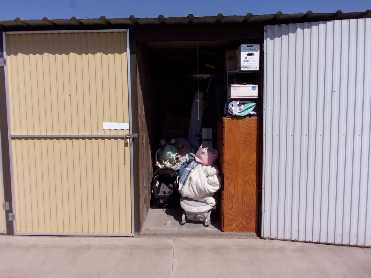 5 x 10 storage unit in Modesto, CA