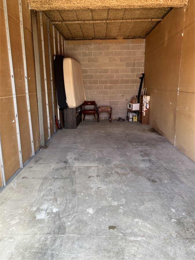 10 x 25 storage unit in West Chicago, IL