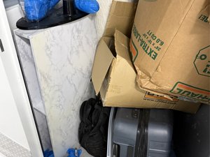 5 x 10 storage unit in Chantilly, VA