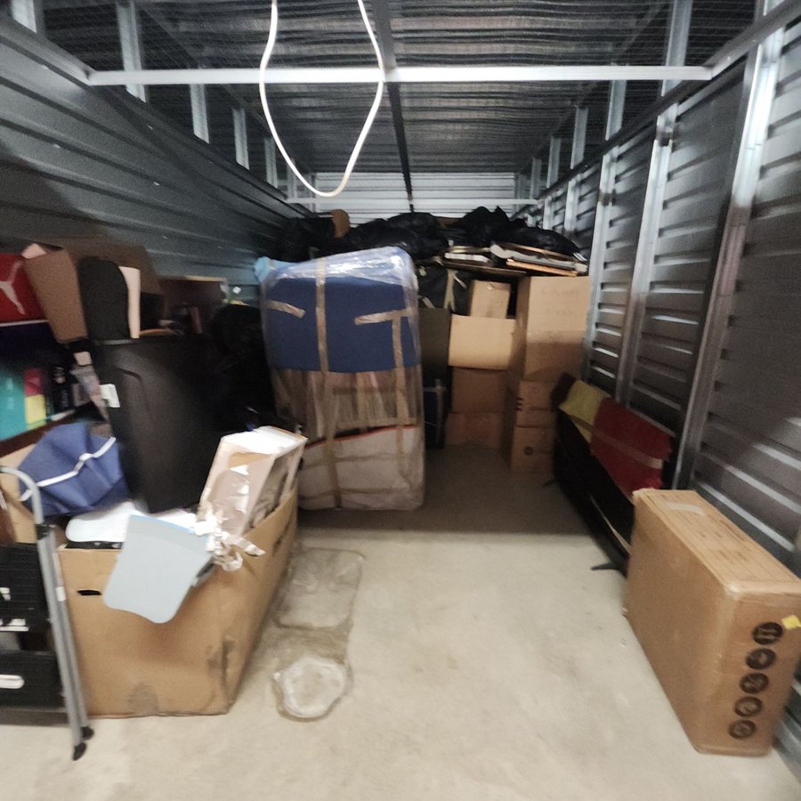 10 x 20 storage unit in Austin, TX