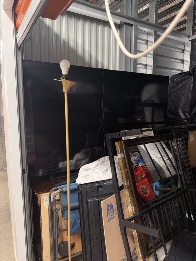 10 x 15 storage unit in Austin, TX