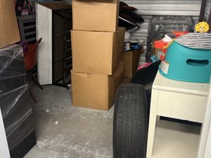 10 x 10 unit in Houston