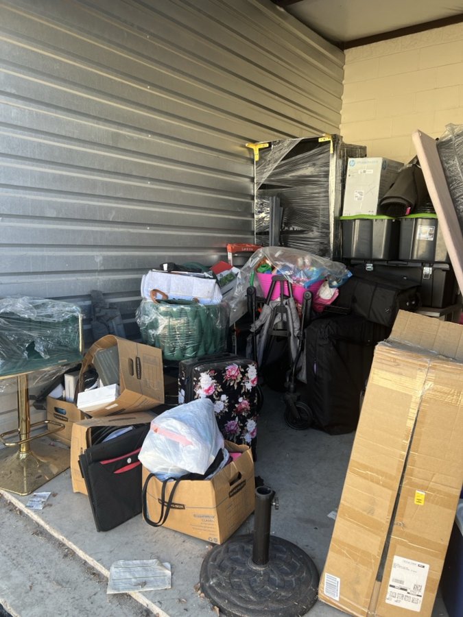 10 x 15 storage unit in Pflugerville, TX