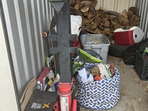 5 x 10 storage unit in Austin, TX