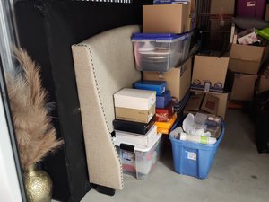 10 x 15 storage unit in Hutto, TX