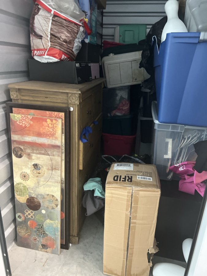 5 x 10 storage unit in Austin, TX