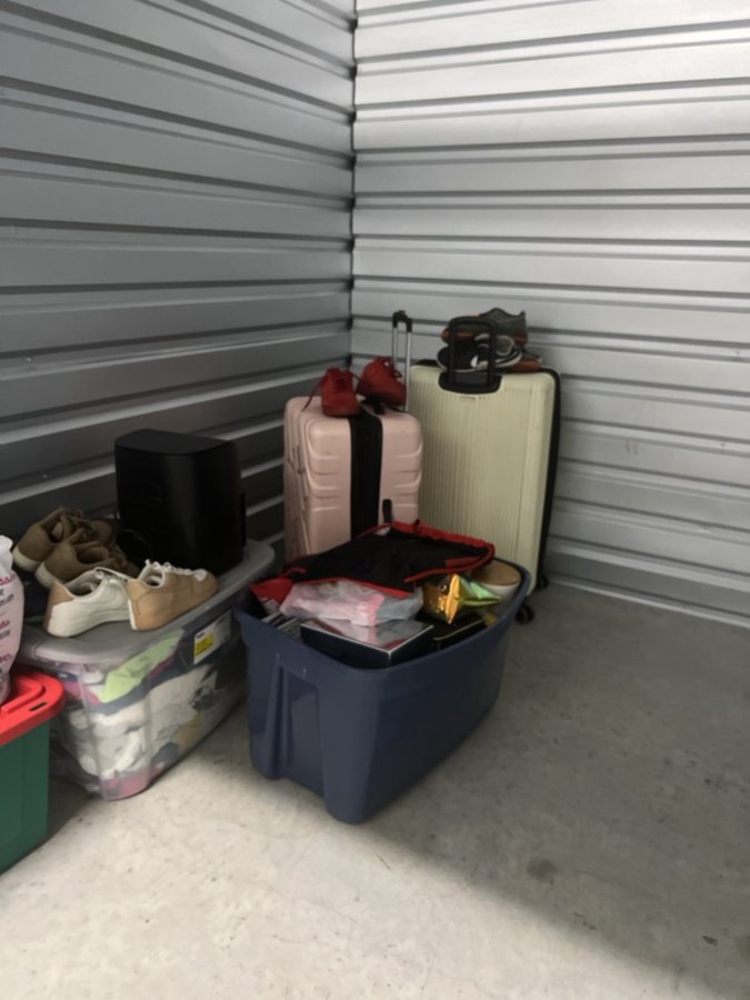 10 x 10 storage unit in Austin, TX