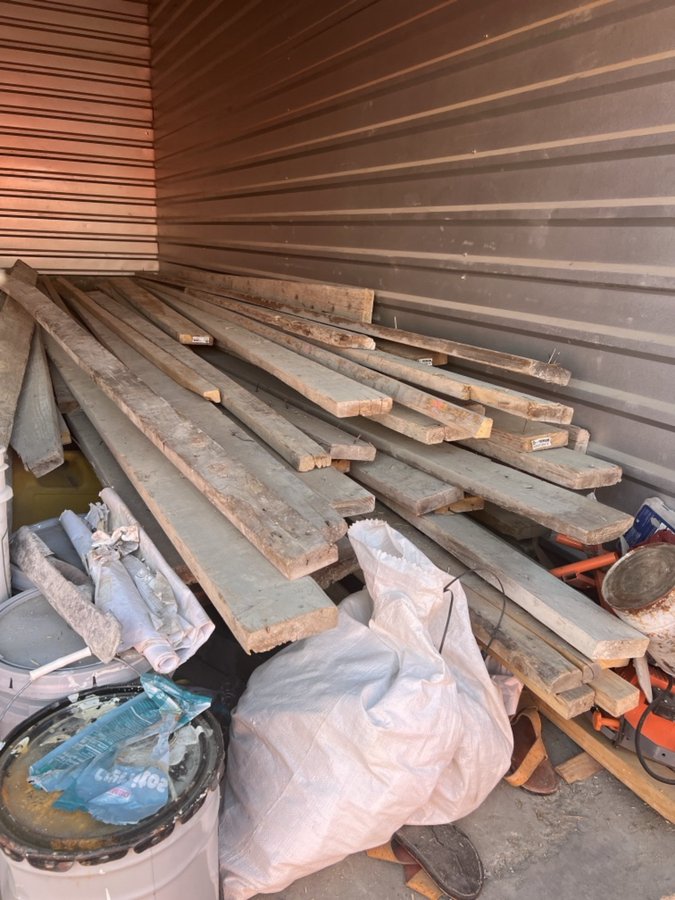 10 x 20 storage unit in Austin, TX