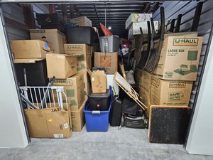 10 x 30 storage unit in Davenport, FL