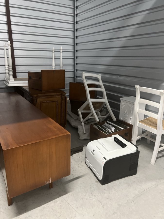 10 x 10 storage unit in Austin, TX