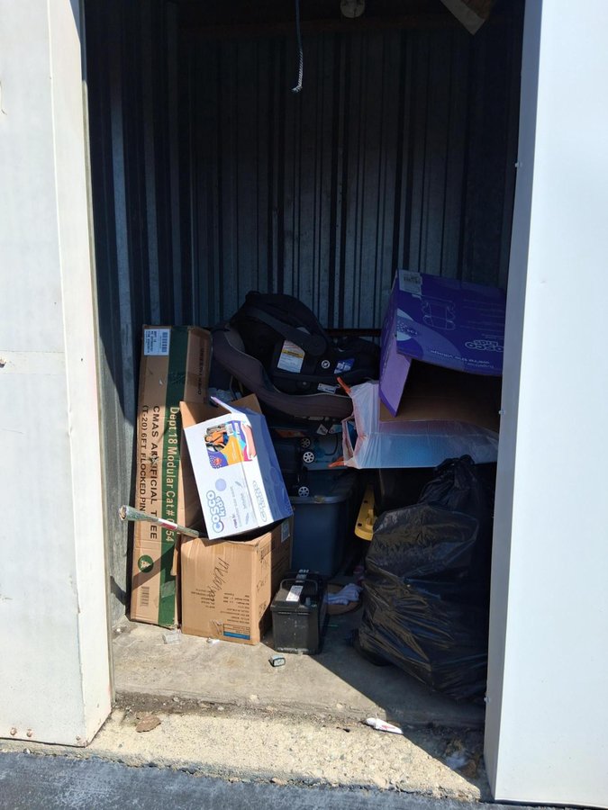 5 x 5 storage unit in Gurnee, IL