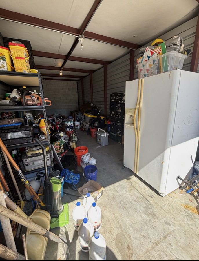 10 x 30 storage unit in New Port Richey, FL
