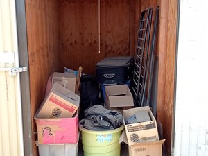 5 x 10 storage unit in Modesto, CA