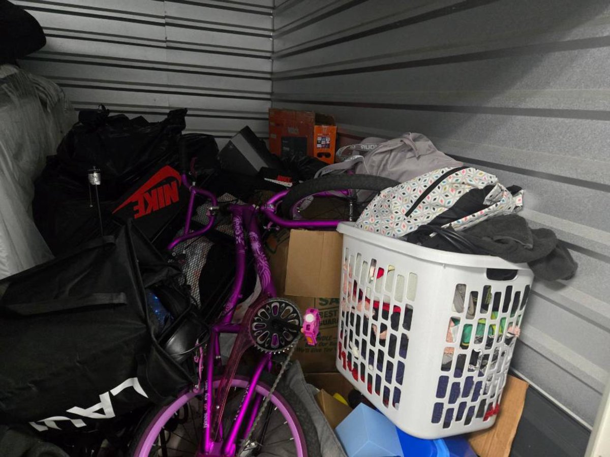 7 x 10 storage unit in Chicago, IL