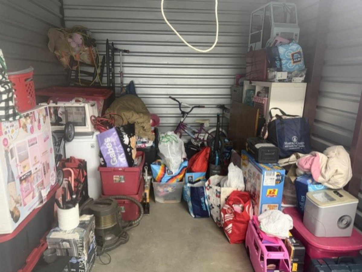 10 x 10 storage unit in Bel Air, MD