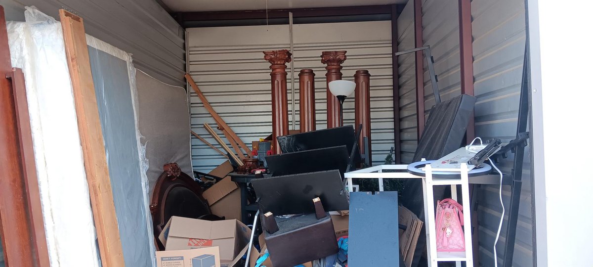 10 x 15 storage unit in Memphis, TN