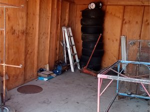 10 x 20 storage unit in Modesto, CA