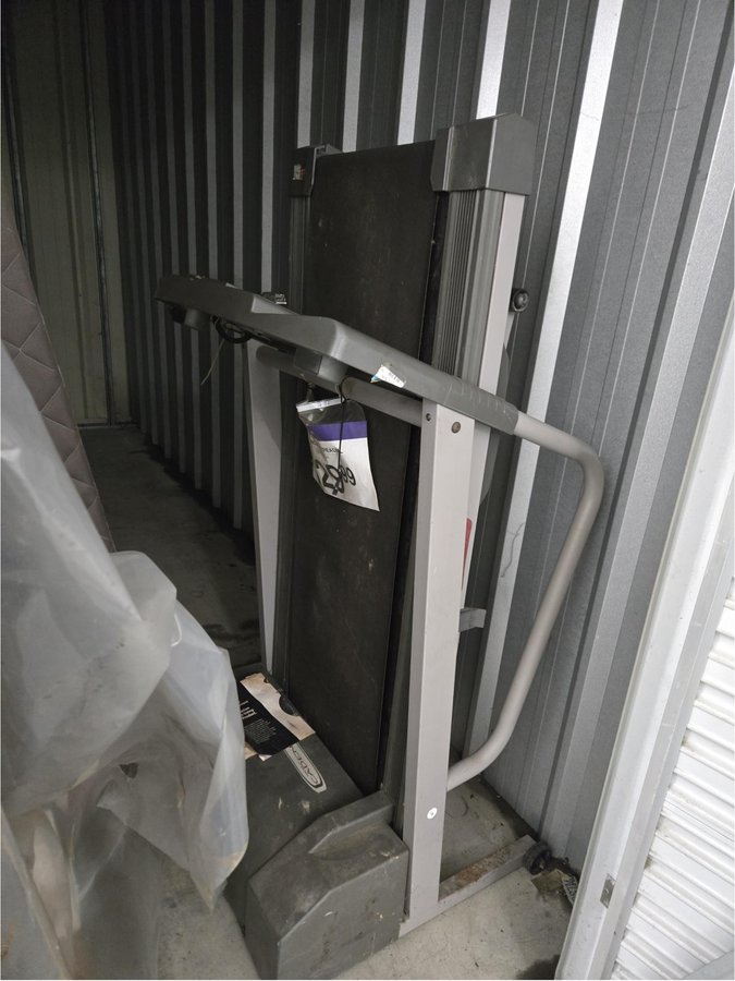 5 x 15 storage unit in Pittsburgh, PA