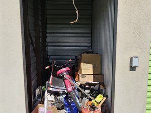 5 x 10 storage unit in Doraville, GA