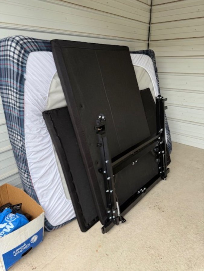 10 x 10 storage unit in Franksville, WI