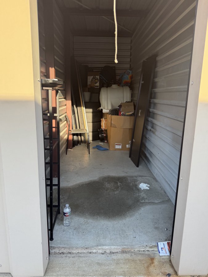 5 x 15 storage unit in Houston, TX
