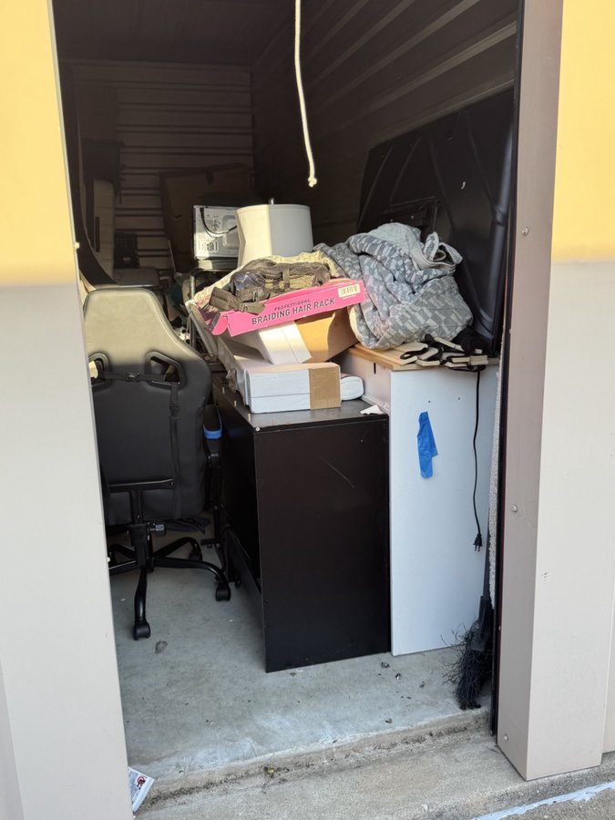 5 x 15 storage unit in Houston, TX