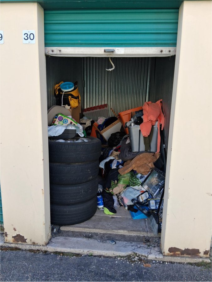 5 x 10 storage unit in Elgin, IL