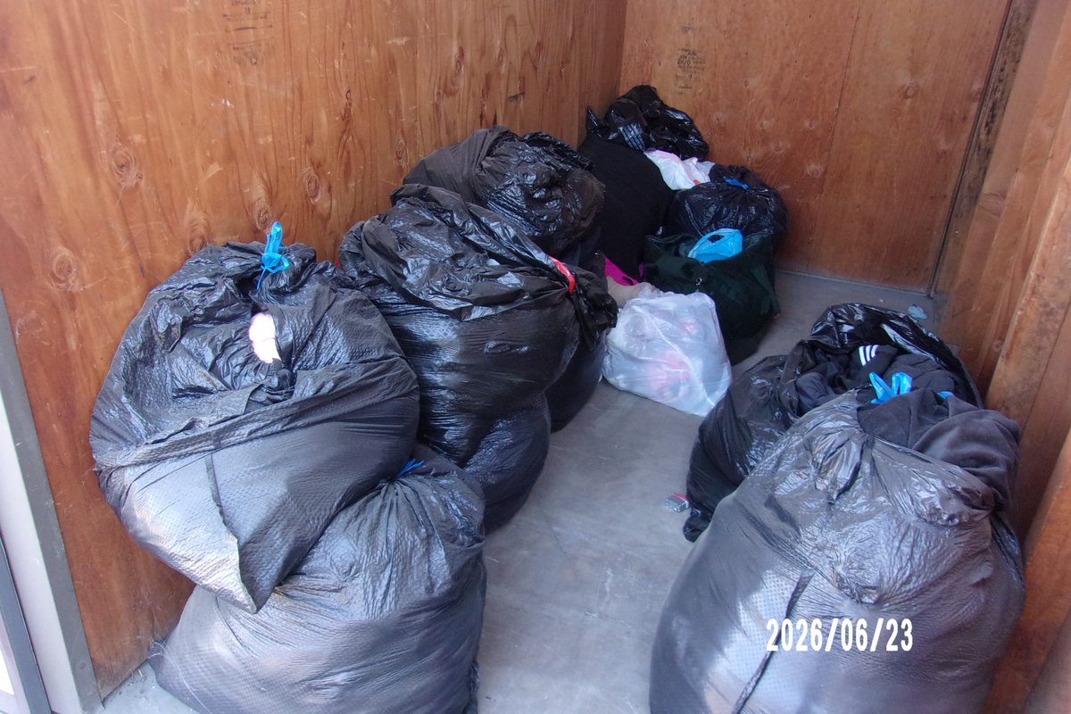 5 x 10 storage unit in Stockton, CA