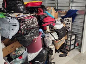 10 x 10 storage unit in Covington, WA