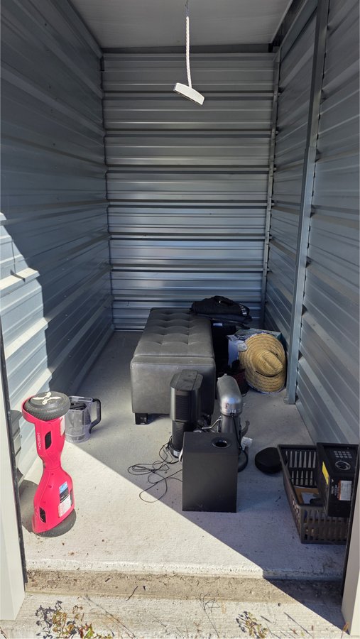 5 x 10 storage unit in New Lebanon, NY