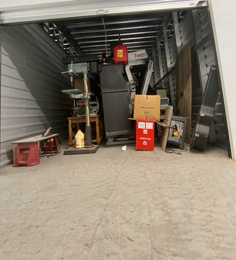 10 x 15 storage unit in Albuquerque, NM