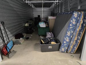 10 x 20 storage unit in Taylor, MI