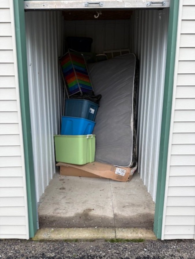 5 x 10 storage unit in Franksville, WI