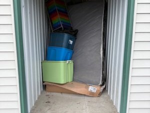 5 x 10 storage unit in Franksville, WI