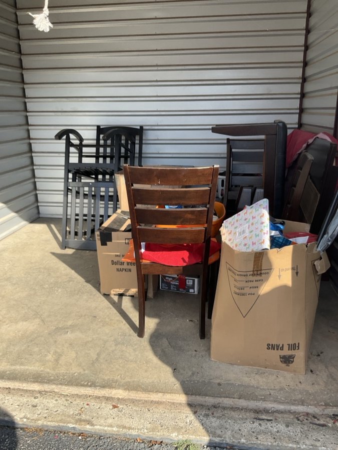 10 x 10 storage unit in Decatur, AL