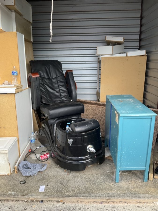10 x 10 storage unit in Decatur, AL