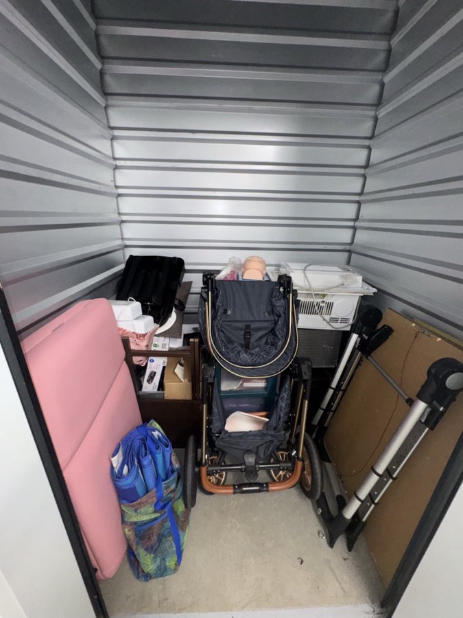5 x 5 storage unit in Houston, TX
