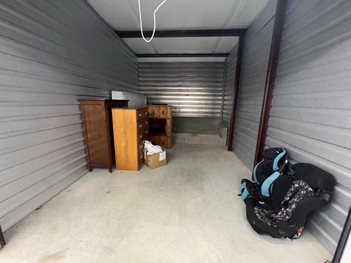 10 x 15 storage unit in Cypress, TX